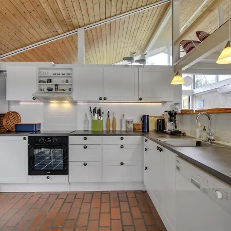 Holiday home Alin - 600m From The Sea In Western Jutland By Interhome