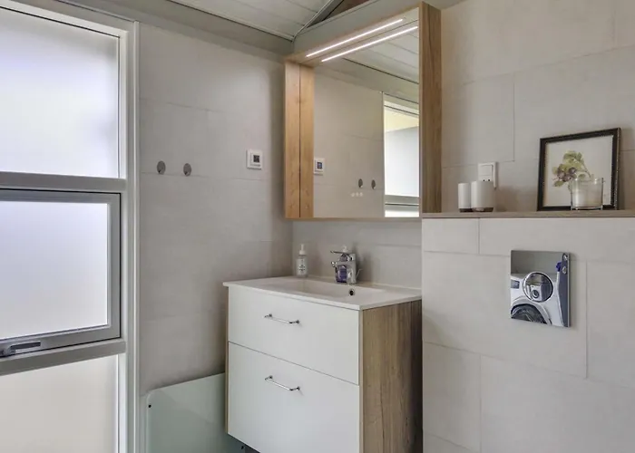 Alin - 600m From The Sea By Interhome *