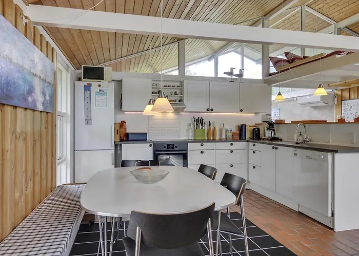 Prázdninový dům Alin - 600m From The Sea By Interhome